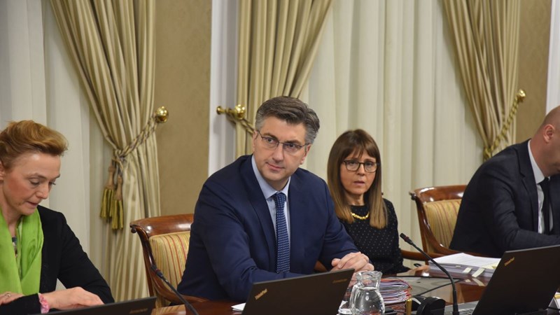 Plenković: U vezi s nabavom F-16 aviona, nema kupoprodajnog ugovora niti bilo kakve štete za Hrvatsku